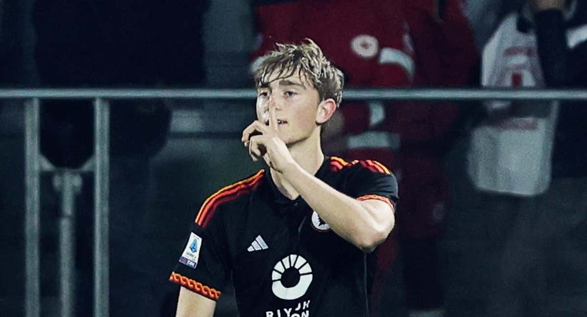 Dean Huijsen celebrando su tanto ante el Frosinone. /EFE