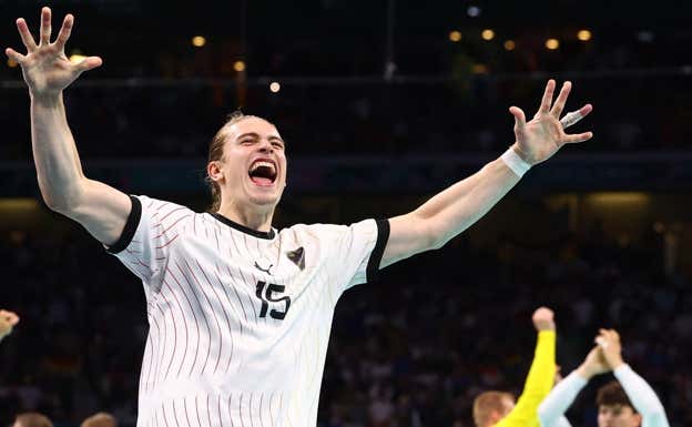 Juri Knorr, de Alemania, celebra un gol Reuters
