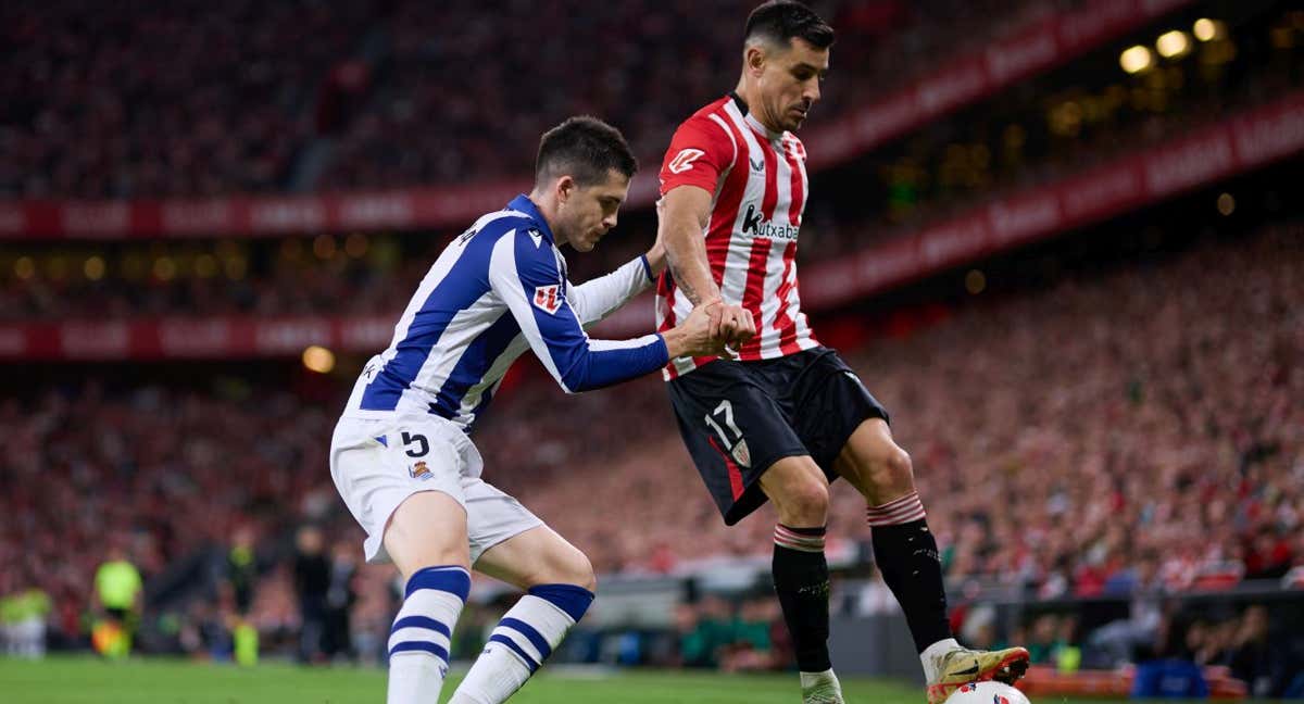 Yuri Berchiche, durante el derbi vasco./EP