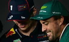 Fernando Alonso 'pasa' de los rumores sobre Max Verstappen: “Uf, ya empezamos...”